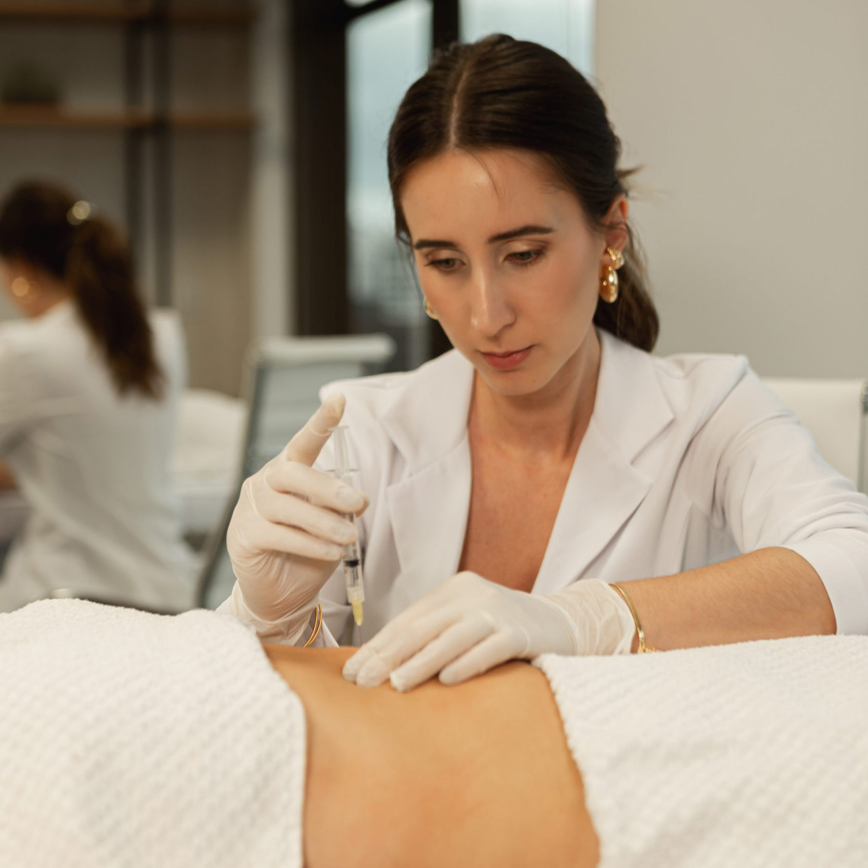 Bioestimuladores de Colágeno - Luiza Hoscheidt - Fisioterapia Dermatofuncional - Porto Alegre